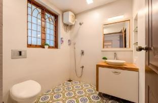 Candolim Bliss Villa with pvt Pool - Beach walk  Villa in Candolim
