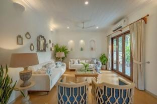 SaffronStays Sweet Mango: 4BR pool villa Villa in Goa, India