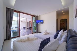 Beautiful 4-Bedroom Pool Villa (BL9) Villa in Nong Kae