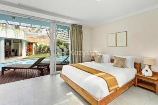 Ombak Villa by Kozystay - Canggu Villa in North Kuta