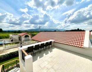Ricco Poolvilla Khaoyai Villa in Laos