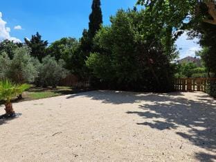Villa-Mas des Lilas chez Coba St Rémy de Provence Villa in Graveson