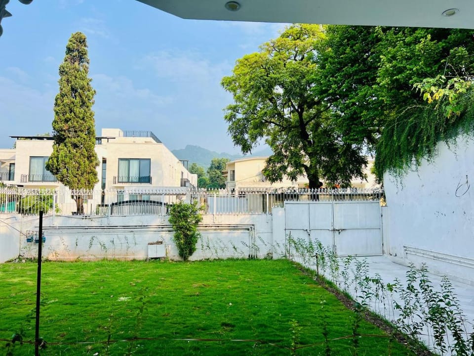 Shalman guest house Bed and Breakfast in Islamabad