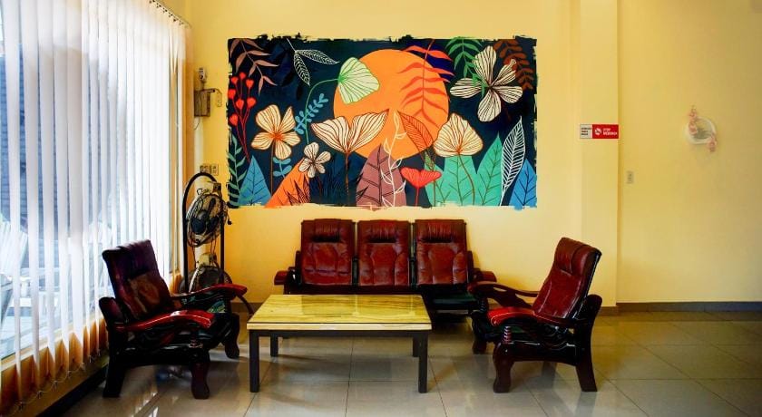 OYO 94787 Hotel Mulana Hotel in Indonesia