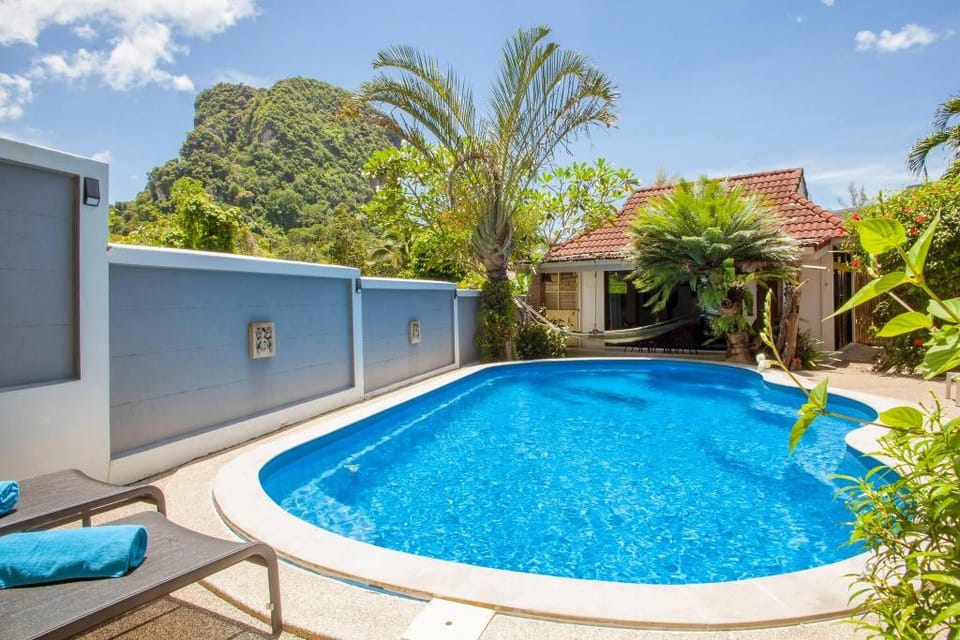 Villa with private pool and mountain views Villa in Krabi Changwat
