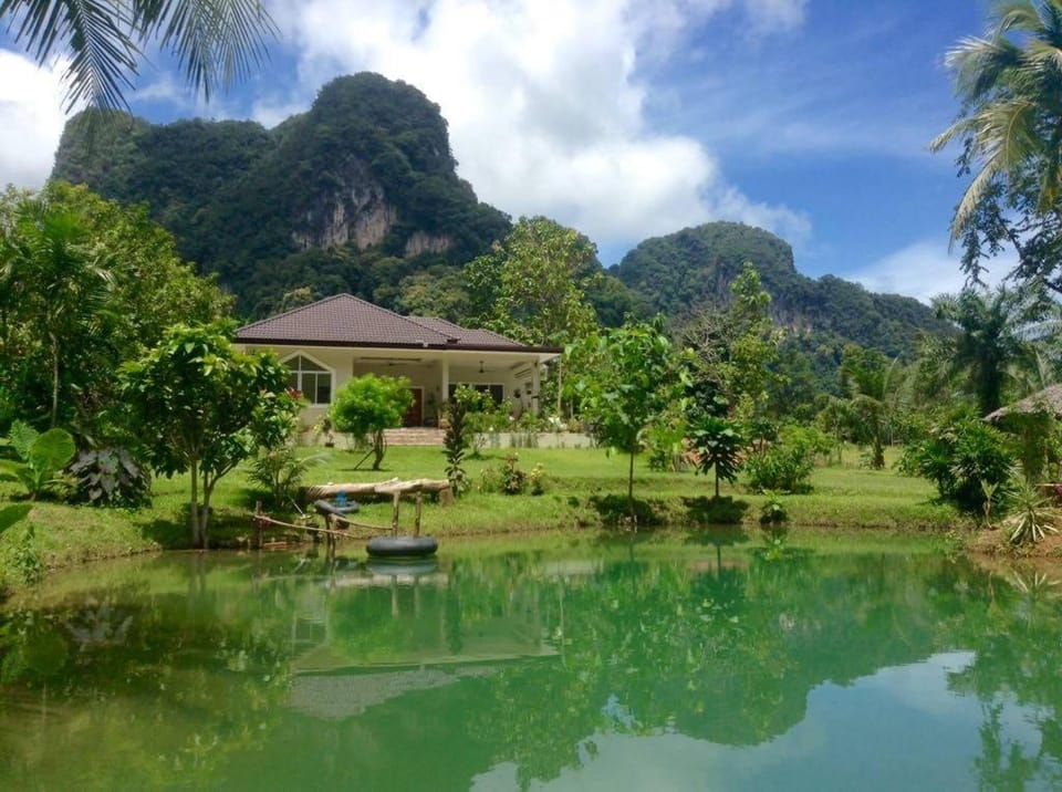 Blue River 2 bedrooms Pool villa Villa in Krabi Changwat