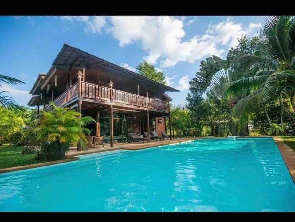 Villa Paraiso Traditional Thai Villa in Krabi Changwat