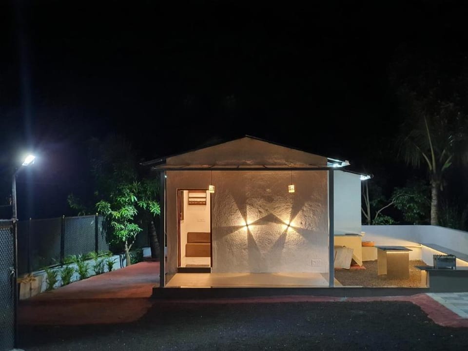 Comfort Backwater villa Hotel in Maharashtra