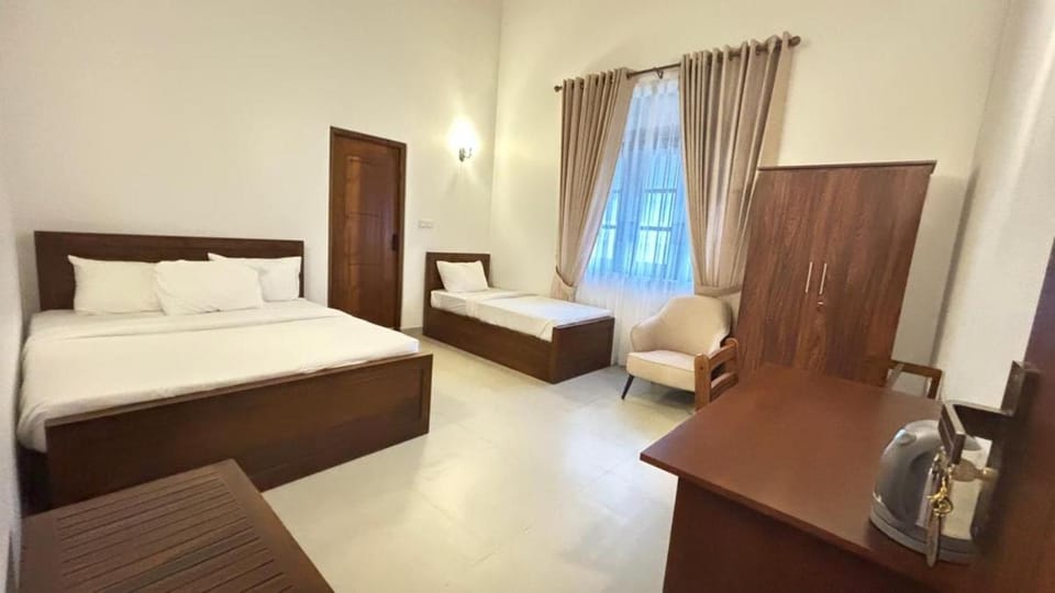 Collingwood Queen - Boutique Hotel Bed and Breakfast in Nuwara Eliya