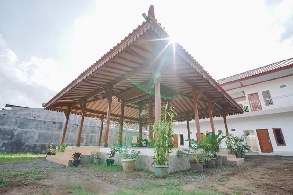 Omah Ati Guesthouse Syariah Bed and Breakfast in Special Region of Yogyakarta