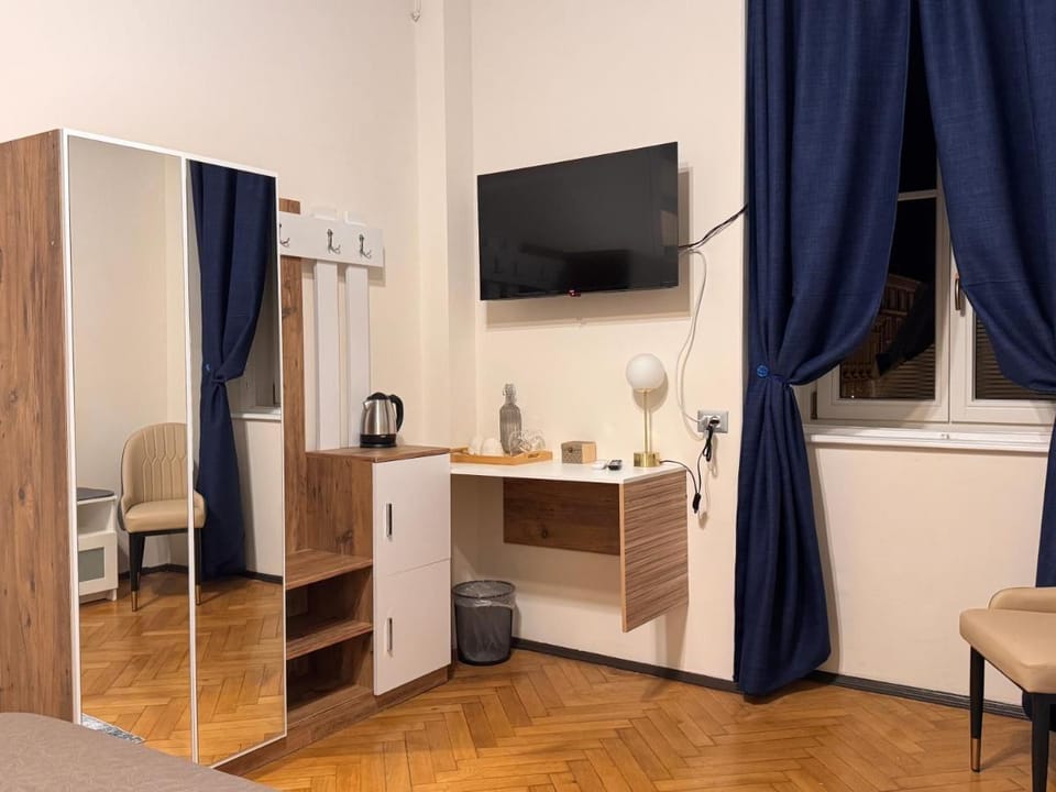 Bed and Chic art rooms Bed and Breakfast in Trieste