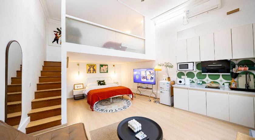 Shanghai Hills & Zinn Courtyard Guesthouse Hotel in Shanghai