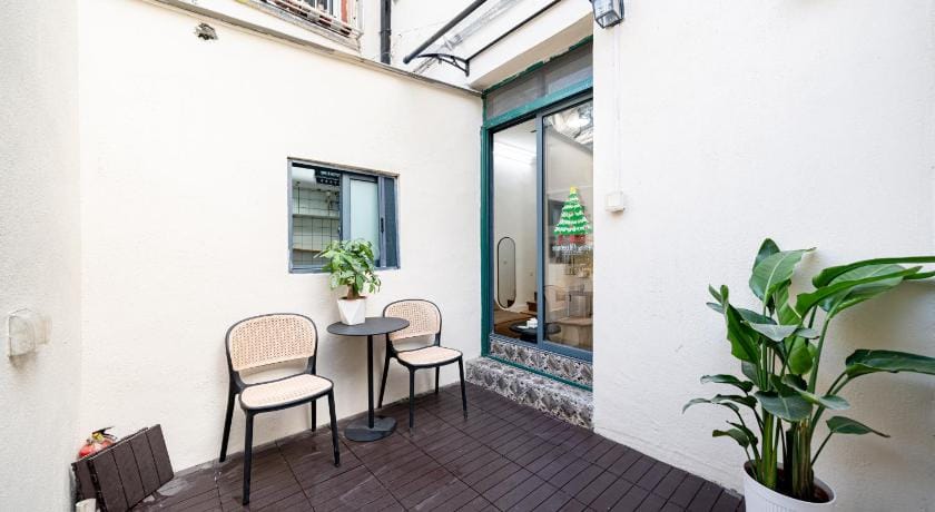 Shanghai Hills & Zinn Courtyard Guesthouse Hotel in Shanghai