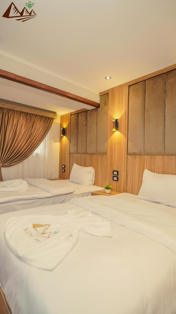 Suzana Pyramids inn - Grand Egyptian museum Hotel in Egypt