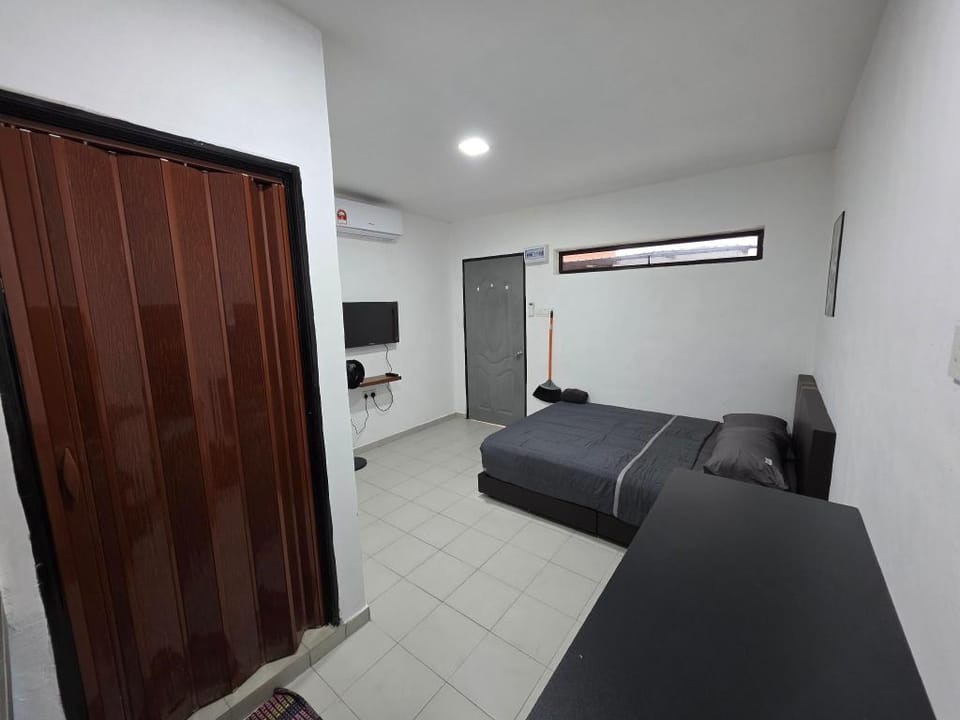ZZZ Studio Stay Pulau Indah, Selangor Hotel in Selangor, Malaysia