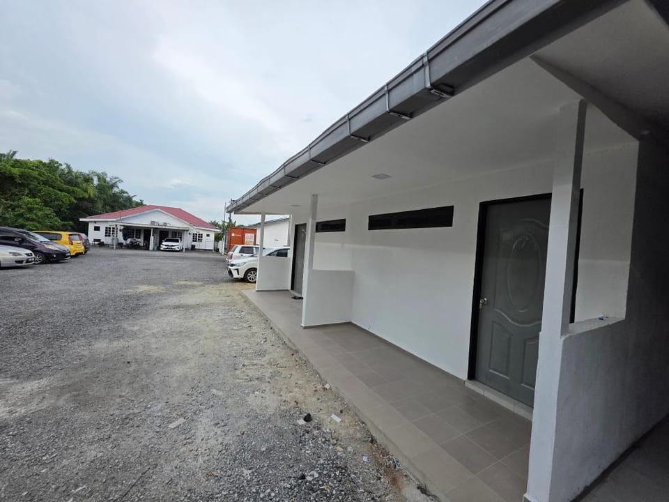 ZZZ Studio Stay Pulau Indah, Selangor Hotel in Selangor, Malaysia