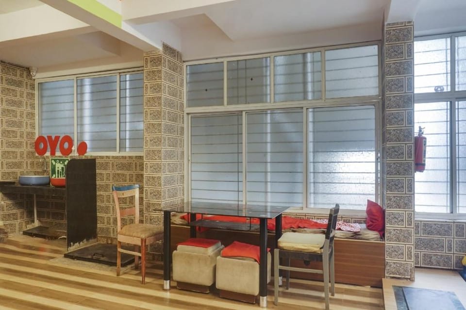 Hotel O SRH Hotel in Maharashtra