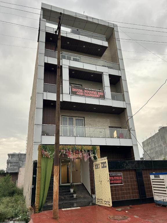 Hotel Future Inn And Banquet Hotel in Noida