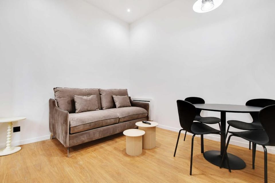 Charming apartment - 1BR - 4P - Montreuil Apartment in Vincennes