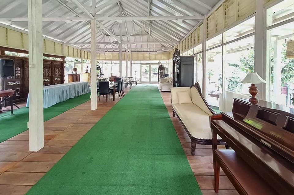 Urbanview Onengan Resort Hotel in Indonesia