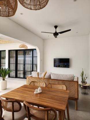 Villa Casa de Coco at Lovina Apartment in Bali