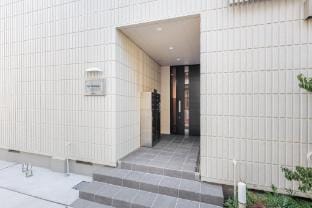 La Terrasse Higashi-Komagata Apartment in Japan