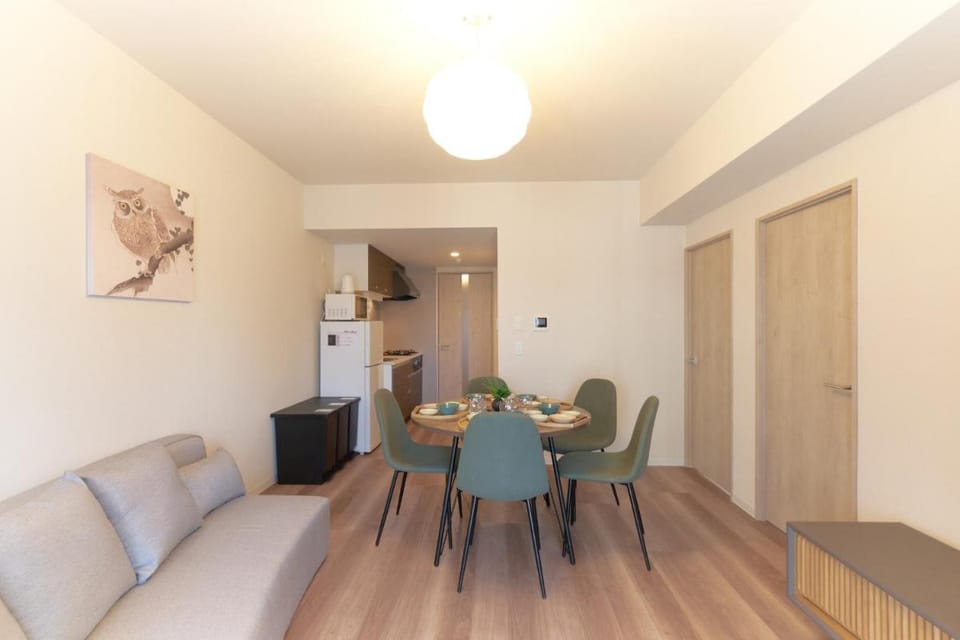 Aqua Residence Sangenjaya Apartment in Shibuya