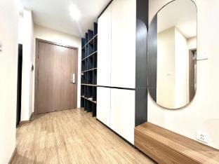Q's Homes Vinhomes Skylake One-Bedroom Apartment in Laos