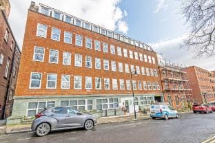 Charles House by Guestz Apartment in Preston