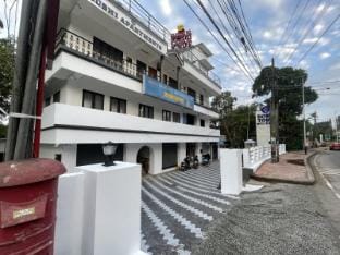 DOWN TOWN HOLIDAYS Kovalam Apartment in Thiruvananthapuram