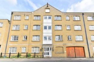 Cozy apartment with patio Apartment in London Borough of Southwark