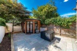 Gorgeous flat with garden in Battersea Apartment in London