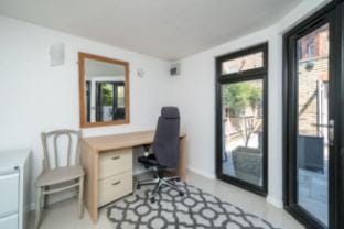 Gorgeous flat with garden in Battersea Apartment in London