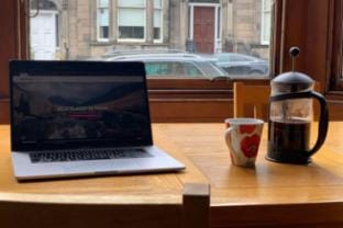 Charming flat near Fountain Park Apartment in Edinburgh