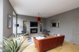 Refined Apartment nestled in New Town Apartment in Edinburgh