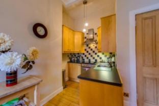 Spacious Apartment next to The Meadows Apartment in Edinburgh