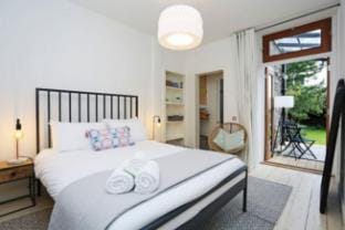 Luxury House with Patio next to North Berwick Beach Apartment in North Berwick