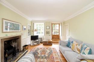 Beautiful apartment, private garden, Calton Hill Apartment in Edinburgh