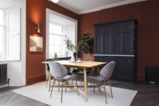Modern Studio next to Royal Mile Apartment in Edinburgh