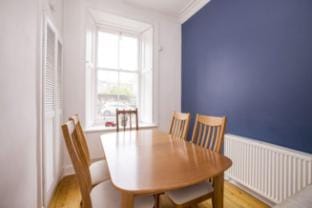 Splendid Apartment near Haymarket Apartment in Edinburgh