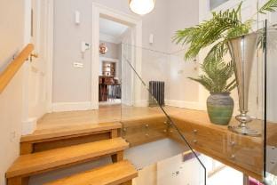Ultra Luxe Home near Princes Street Apartment in Edinburgh