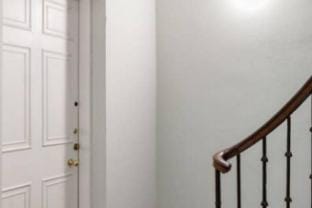 Converted Flat in Historic Building in New Town Apartment in Edinburgh