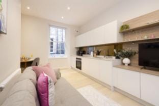 Tasteful Studio on Rose South Apartment in Edinburgh