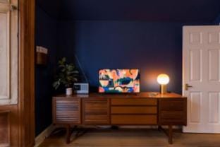 Contemporary Cottage with Free Parking Apartment in Edinburgh