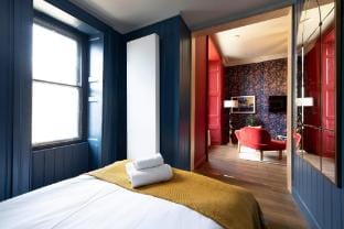 Elegant Studio 15 mins to the Castle Apartment in Edinburgh