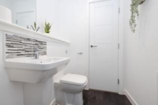 Stylish House with Garden & Parking Apartment in Glasgow