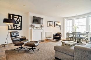 Fabulous Home with Castle Views Apartment in Edinburgh