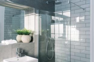 Bold and Spacious Home near Haymarket Station Apartment in Edinburgh