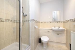 Modern Flat with Free Parking Apartment in Edinburgh