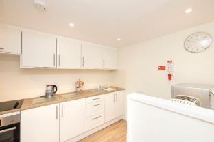 Secluded Brewery Apartment next to the Royal Mile Apartment in Edinburgh